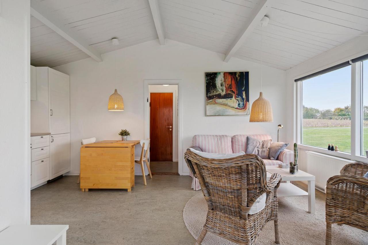 Cozy 2-Bedroom J Seaside Escape At Summerhouse Brenderup Екстер'єр фото