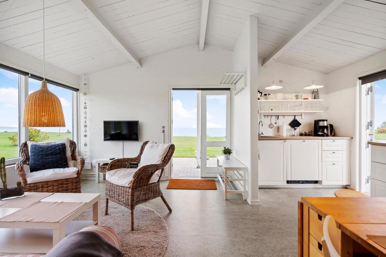 Cozy 2-Bedroom J Seaside Escape At Summerhouse Brenderup Екстер'єр фото